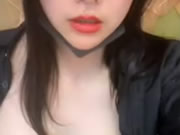 大奶美女主播現場直播漏奶漏逼自慰大秀